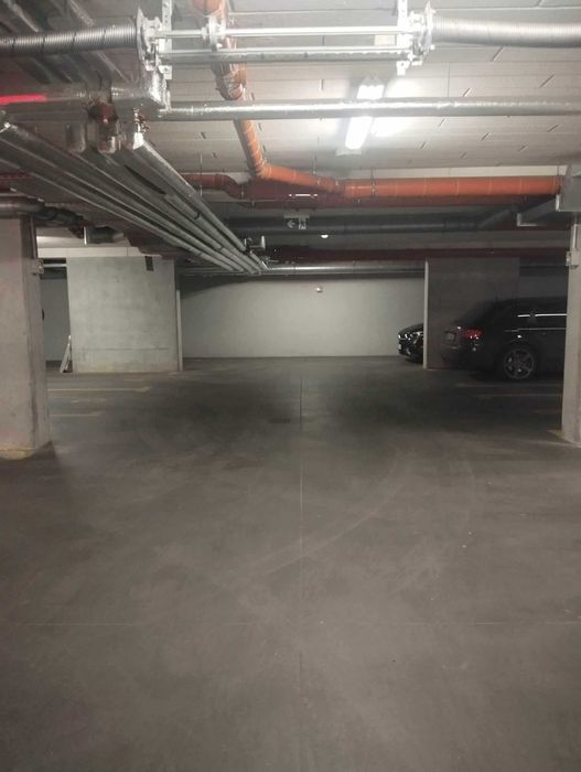 Miejsce postojowe w garażu ul Halicka 5/Kazimierz/Kraków/Parking space