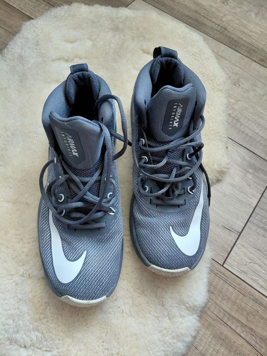 Nike баскетбольні кросівки 42.5р оригінал