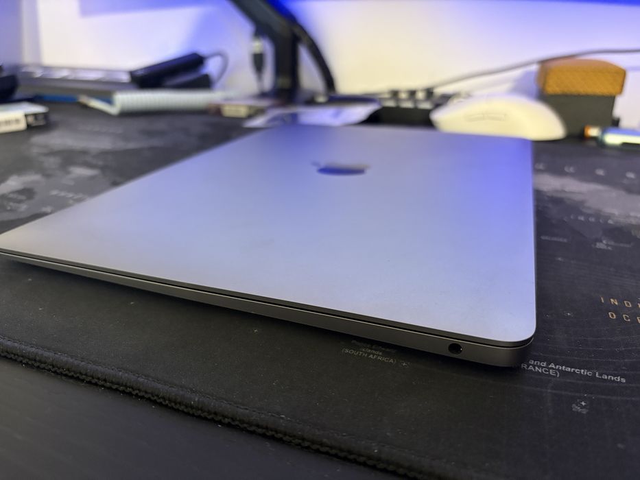 Macbook Air M1 Space Grey