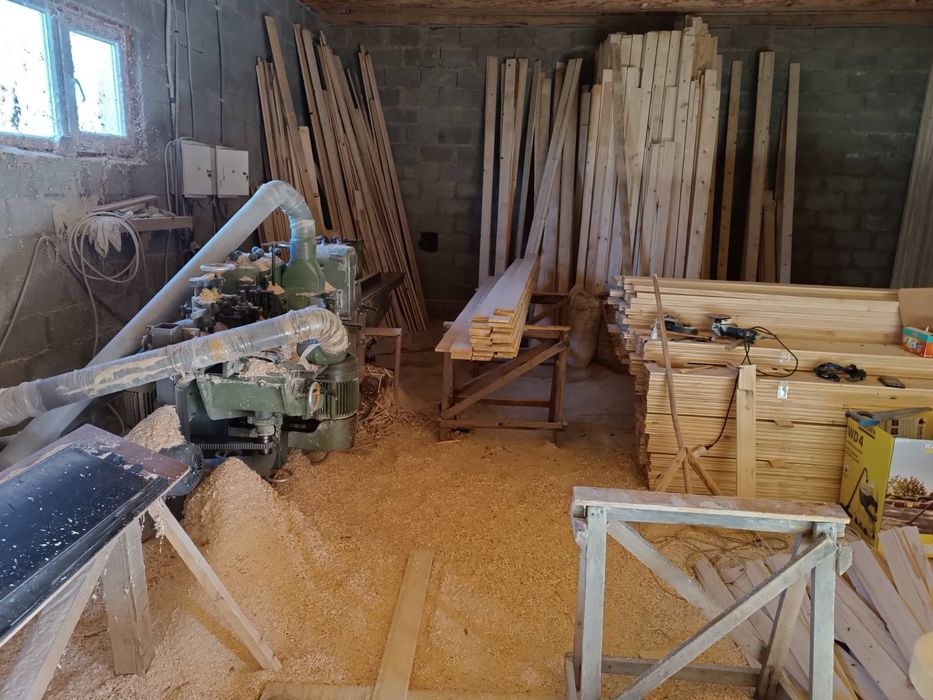 Вагонка дерев'яна підлогова дошка