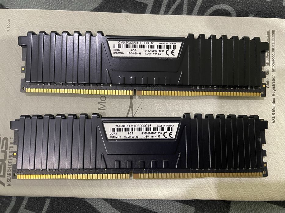 Оперативная память Corsair Vengeance LPX 16GB (2x8GB) DDR4 3000MHz