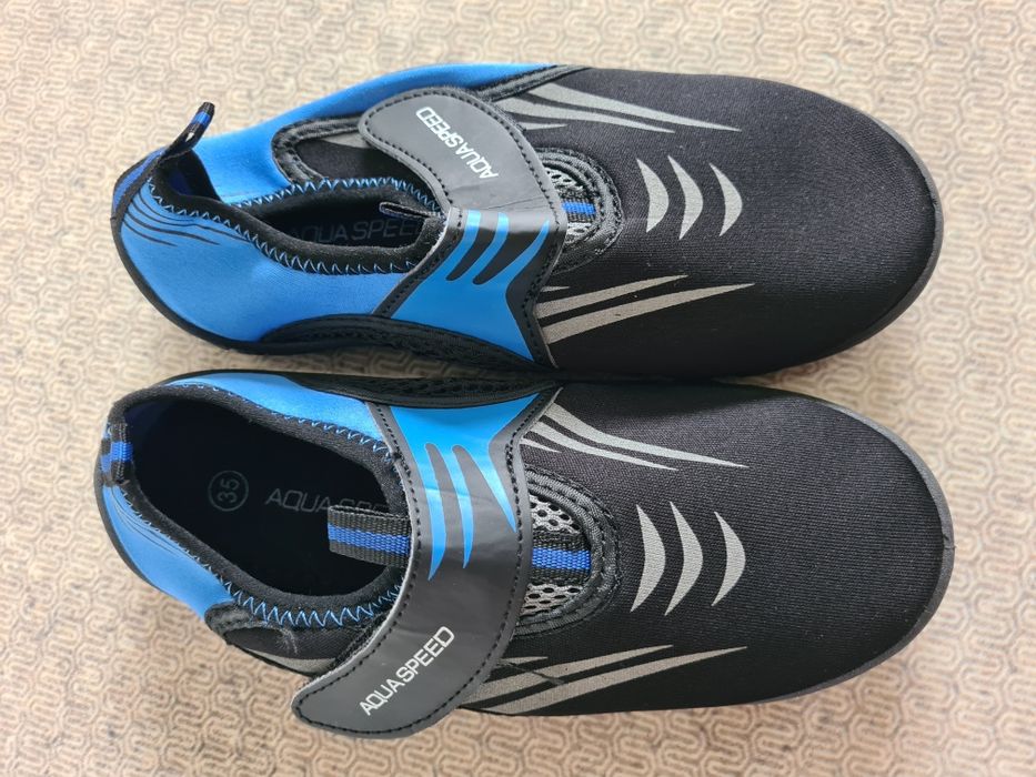 Nowe buty do wody Aquaspeed r. 35