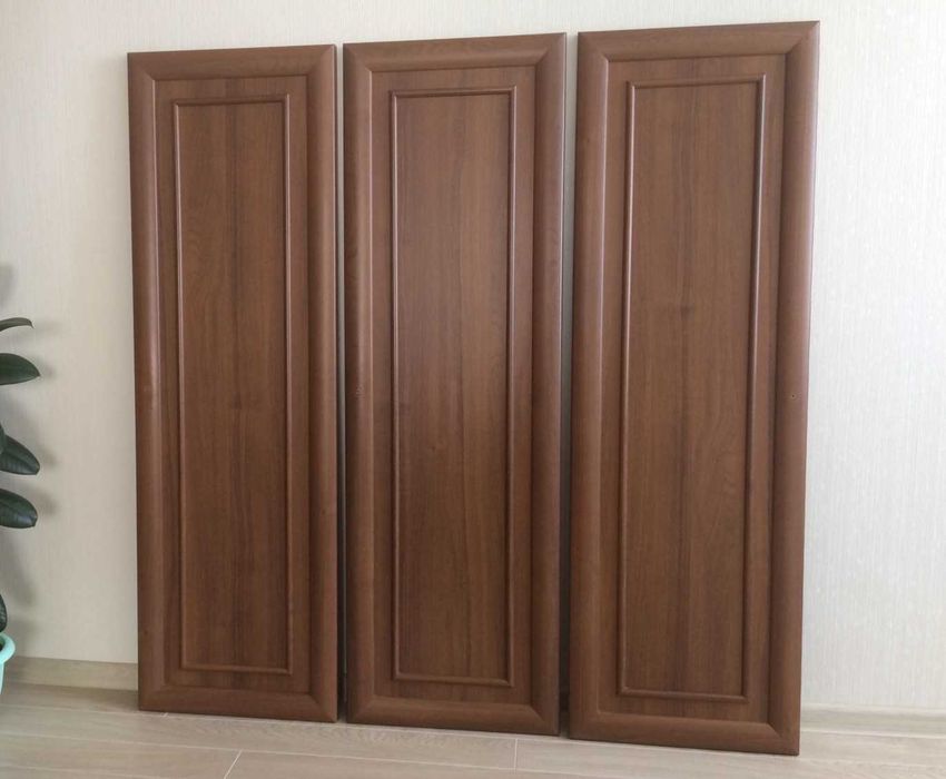 Ламіновані фасади для шафи