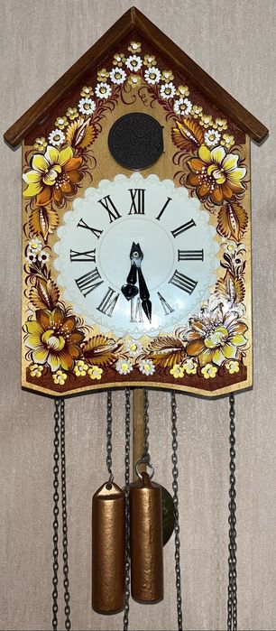 Годинник з зозулею (часы с кукушкой).