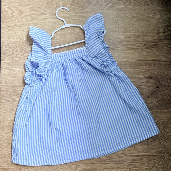 Красиве літнє плаття для дівчинки від Next