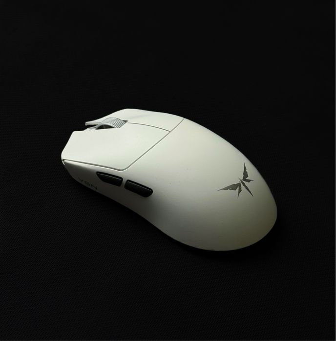 Беспроводная игровая мышь Vgn Dragonfly F2 Pro max paw3395 8k герц