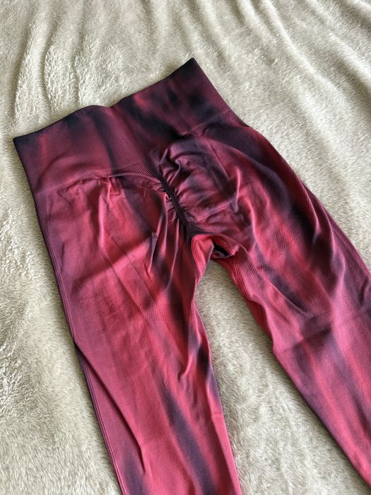 Легенсы С пуш ап с утягивающим поясом