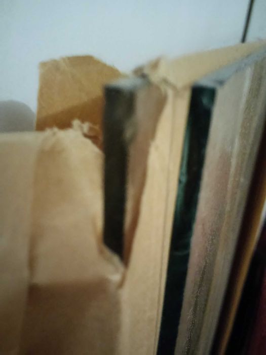 Стекло оконное, новое, 4 мм. 130,5 x 52