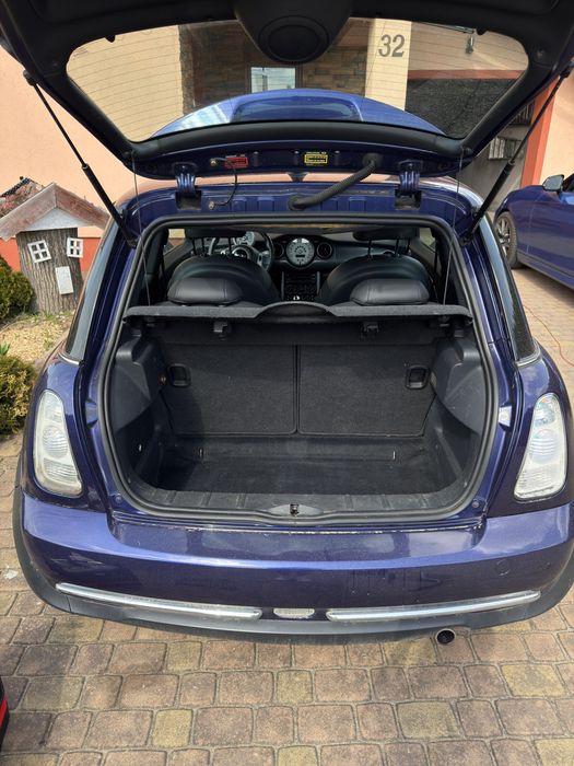 Mini Cooper R50 1.6 2004