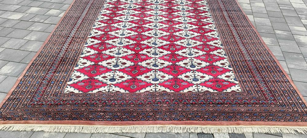 Sirjan dywan wełniany ręcznie tkany 323 x 224 cm perski piękny