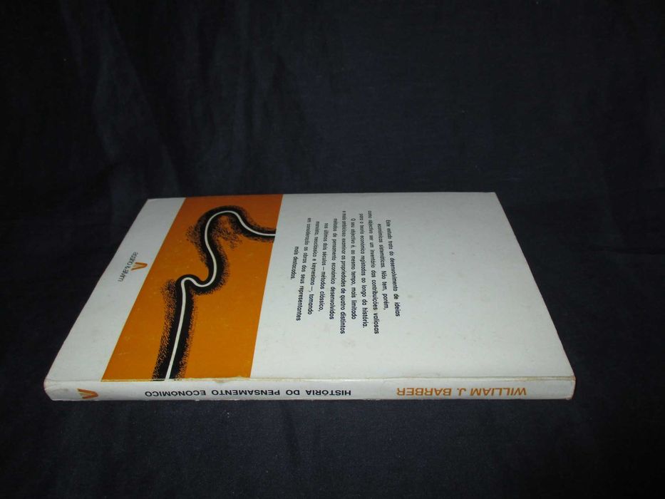 Livro História do Pensamento Económico William J. Barber