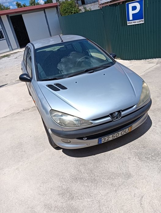Peugeot  206  1.1