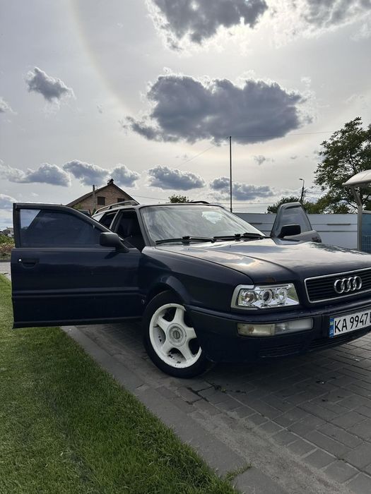 Продам Ауди 80 б4