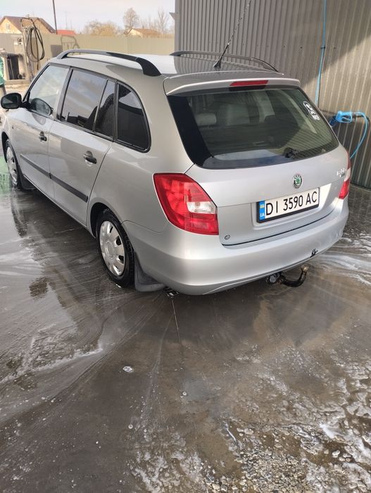 Шкода фабія 2 Skoda Fabia