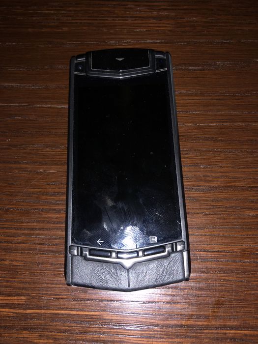 Vertu Ti  телефон