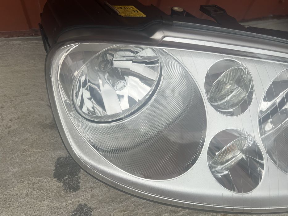 Фари фара  Touran Caddy Тоуран Кадді Hella