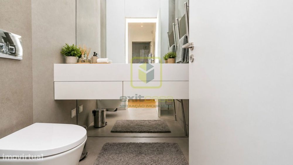 Apartamento T3 primeira linha de mar!