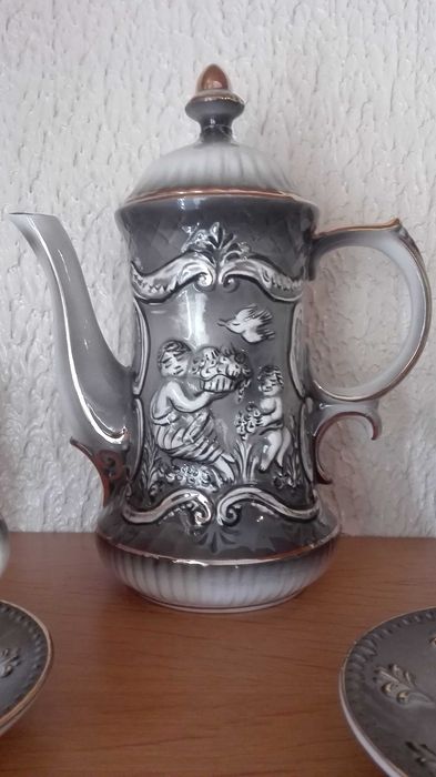 Serviço de café em porcelana