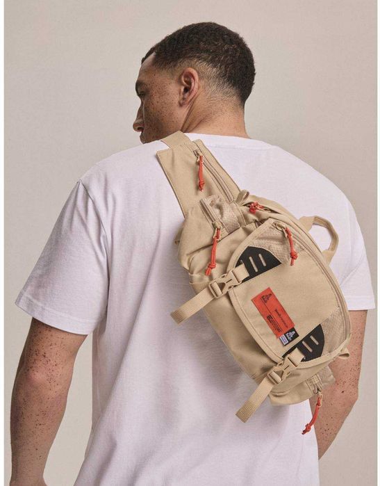 Сумка-бананка барсетка на пояс DKR nomad diverse