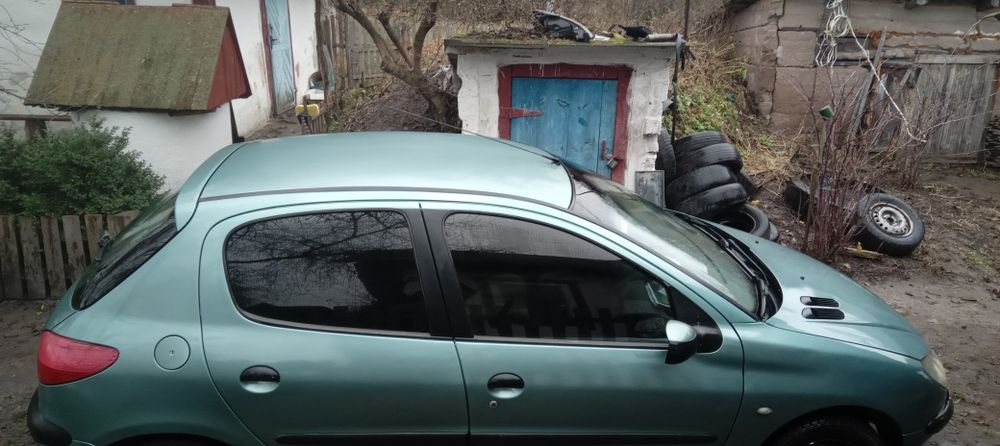 Обмін, Продам пежо 206 1.4