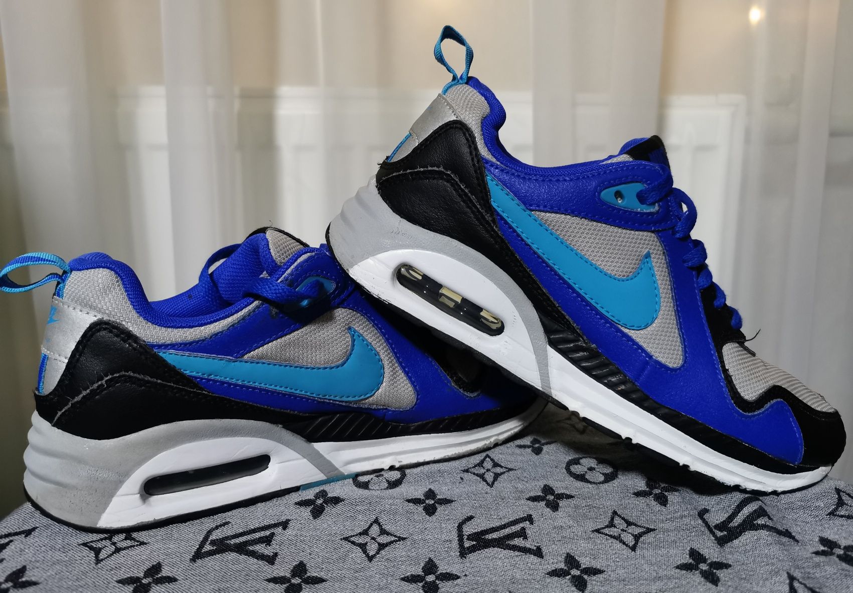 Air Max Trax 644453 008. 550 Olx