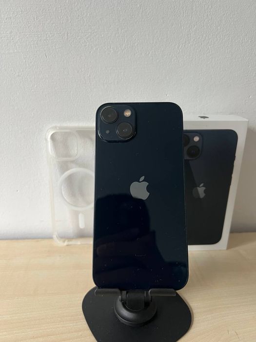 iPhone 13 dobry stan 83% baterii