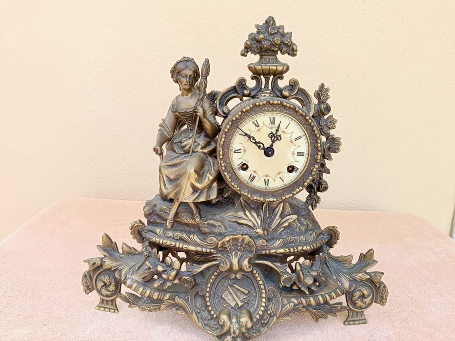 Relógio de Mesa Antigo