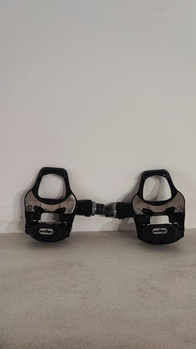 Pedais para ciclismo de estrada