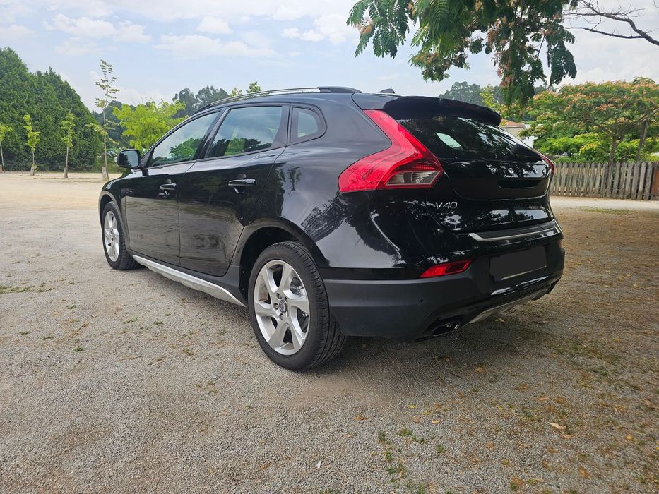 Volvo V40 Cross Country 1.6 D2 Kinetic Powershift