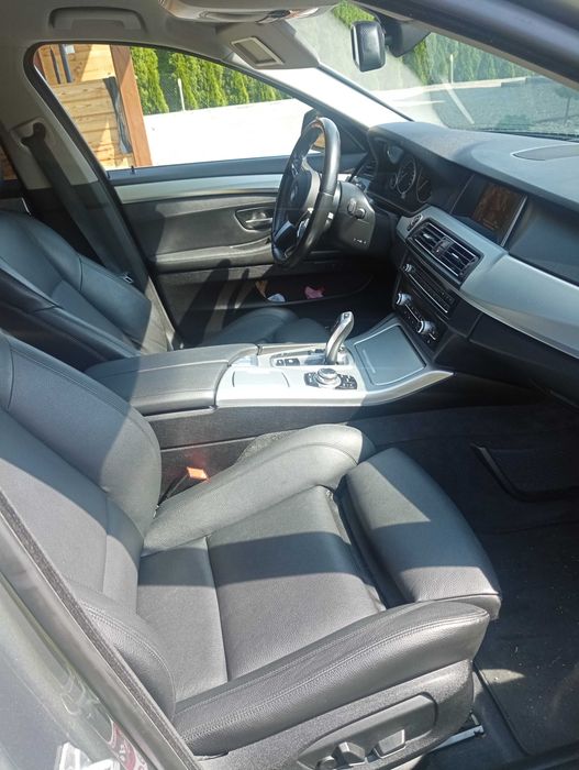 BMW 5  F10   525d