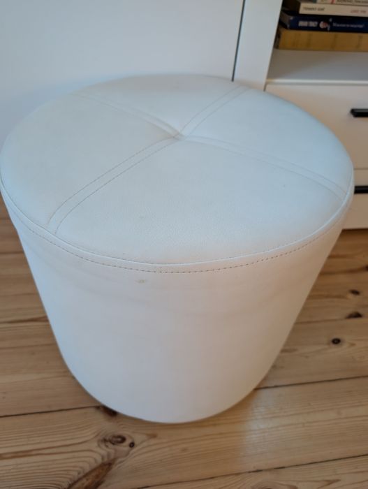 Pufa miękka biała okrągła