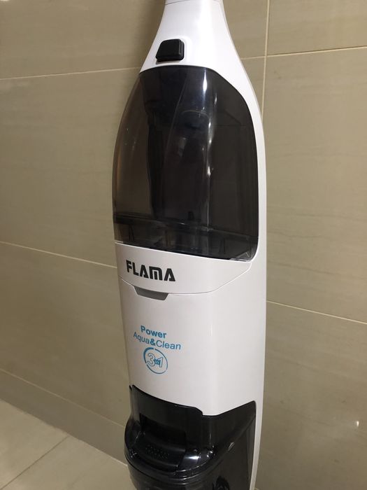 Aspirador Vertical FLAMA 1690FL Água 3 em 1