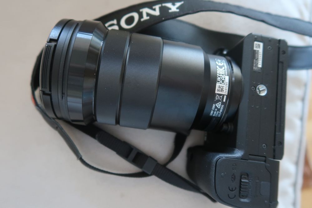 Máquina fotográfica Sony A6400