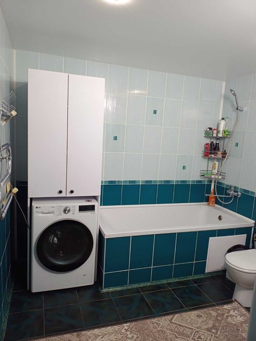(3) Продам будинок в с. Хижинці 0756
