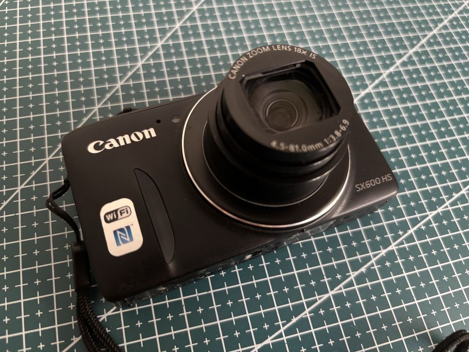 Canon PowerShot SX600 HS Black