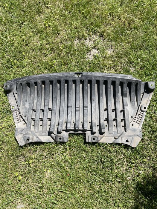 Передняя нижняя защита бампера mercedes w213 2017