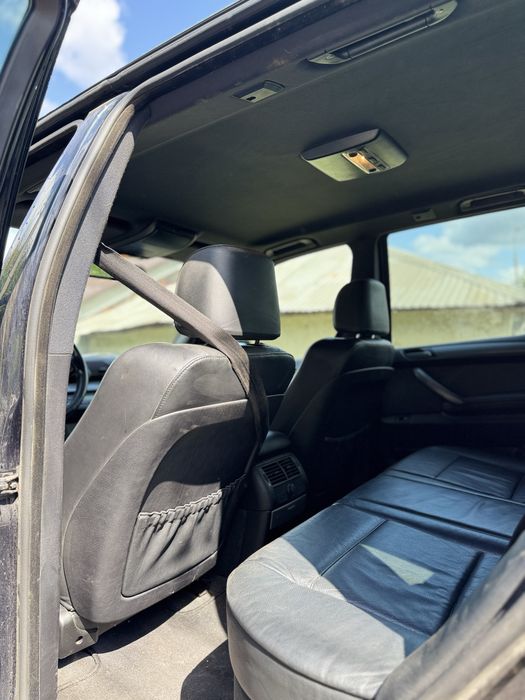 Bmw x5 3.0d 2005г