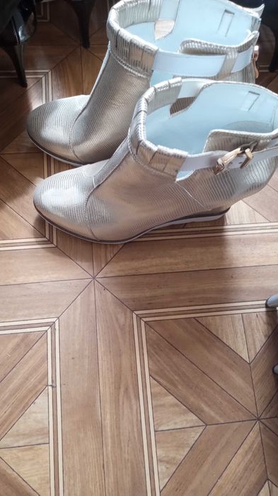 Buty nowe rozmiar 39 i 40