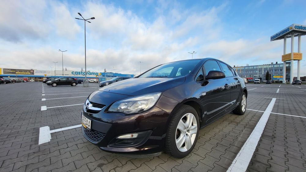 Opel Astra Opel Astra • 1.6 115 KM • Enjoy • 2012/2013 • 110 500 km, I Właściciel