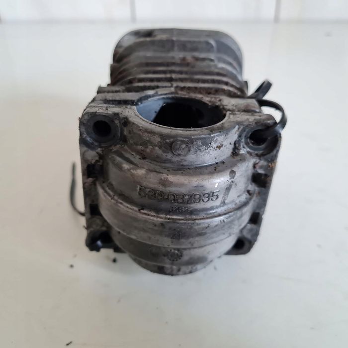 Partner 370 Cylinder Tłok Komplet