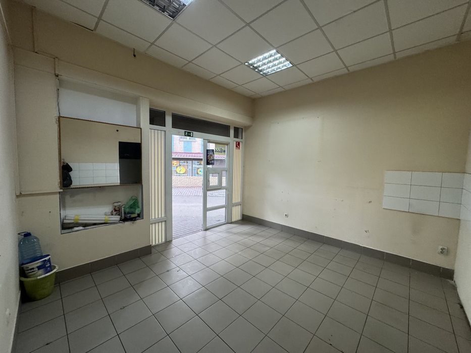 Комерційна нерухомість за адресою вул. Бандери Степана (площа 30 м²) - Atlanta.ua - фото 2