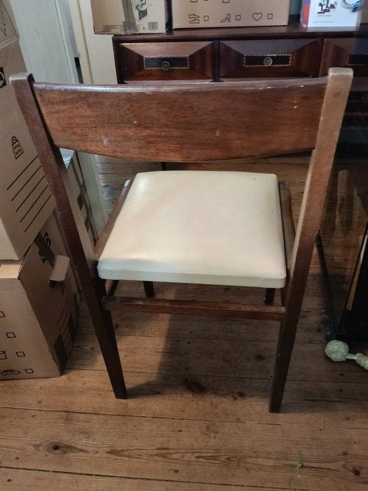 Mesa de jantar e cadeiras Olaio