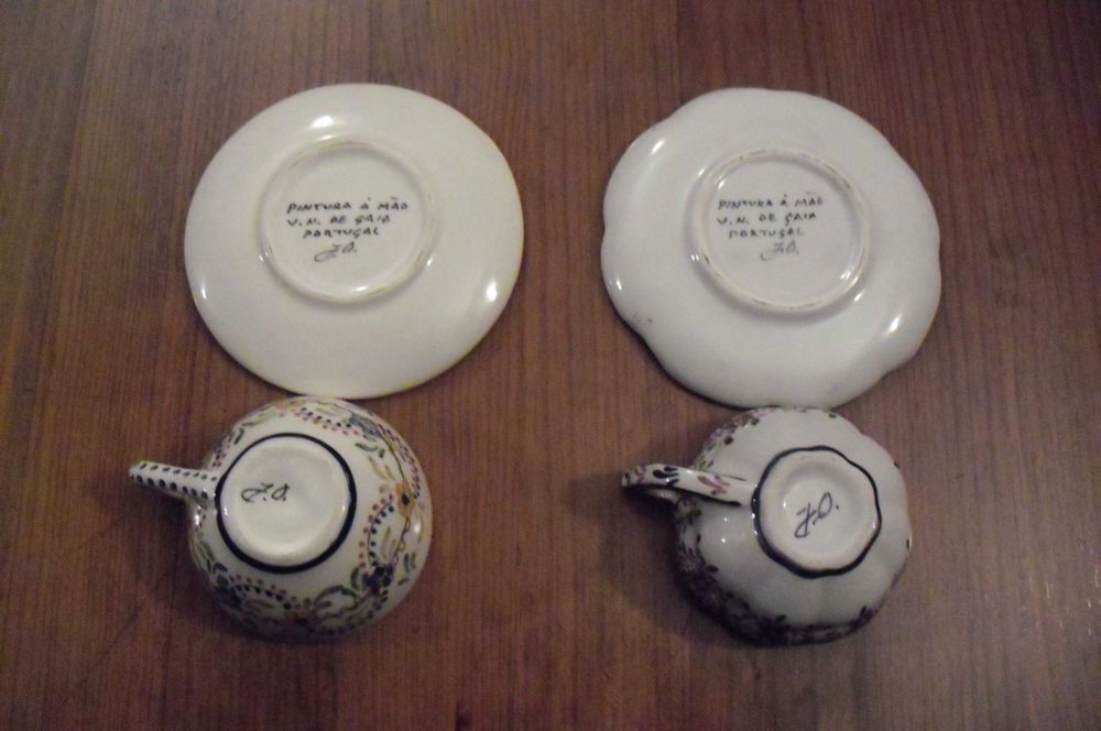Chávenas café pintadas à mão