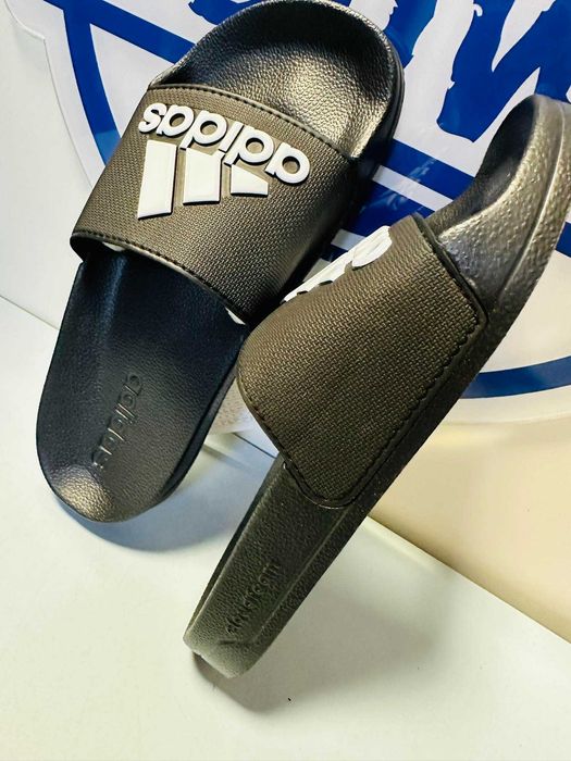 Adidas Adilette Shower GZ3779  40 klapki piankowe plażowe