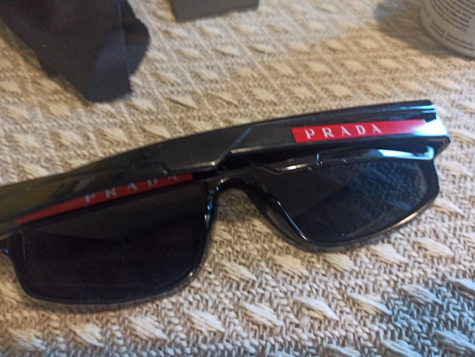 Okulary przeciwsłoneczne Prada