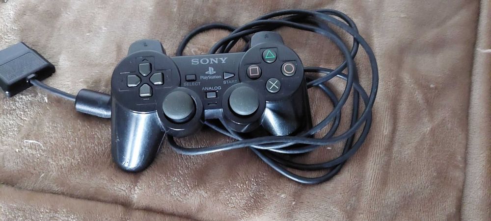 Consola PS2 Slim com 400 jogos