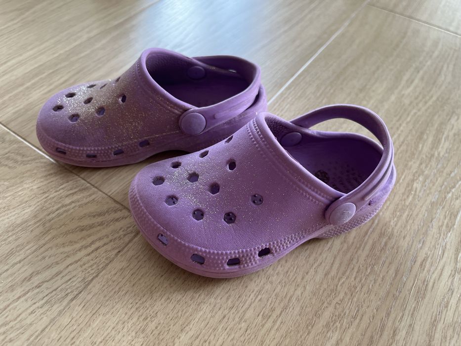 Crocsy dla dzieczynki rozm 23