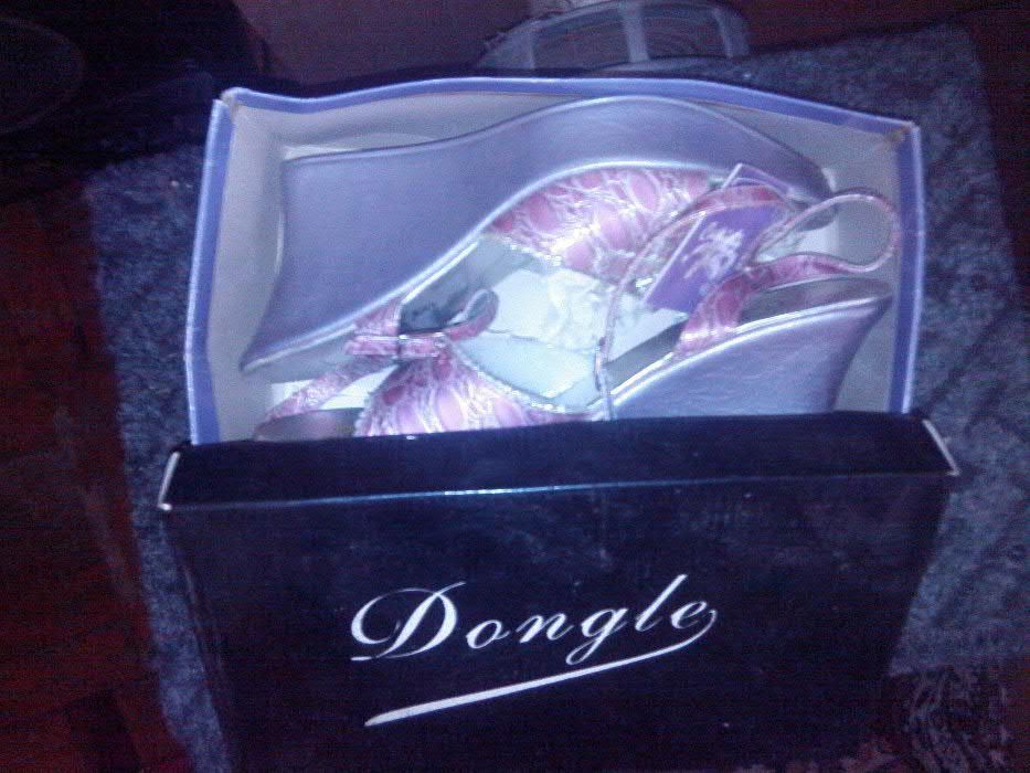 Босоножки женские