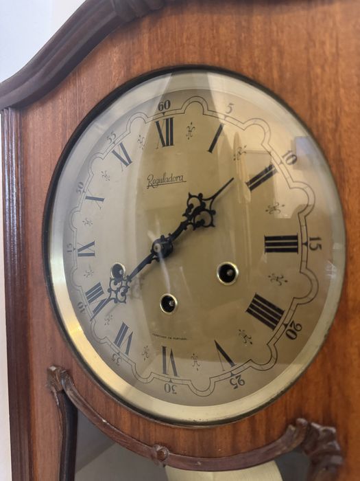 Relógio de parede REGULADORA