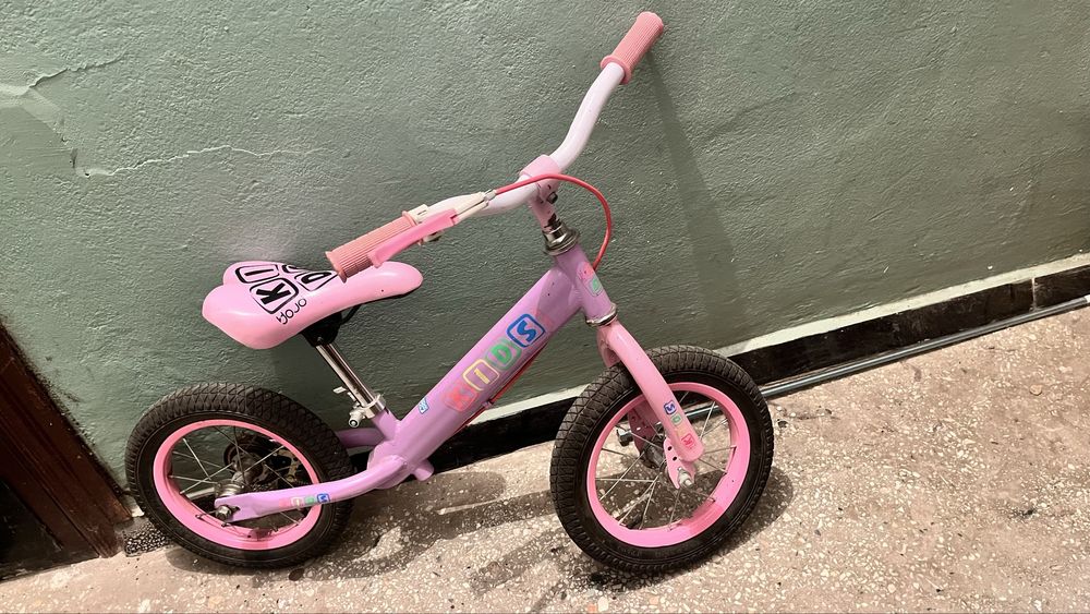 Беговел дитячий